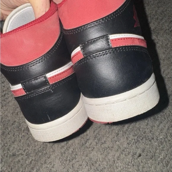 Nike Air Jordan 1 Mid Black Gym Red White Men’s Size 8 Sneakers - Picture 4 of 9
